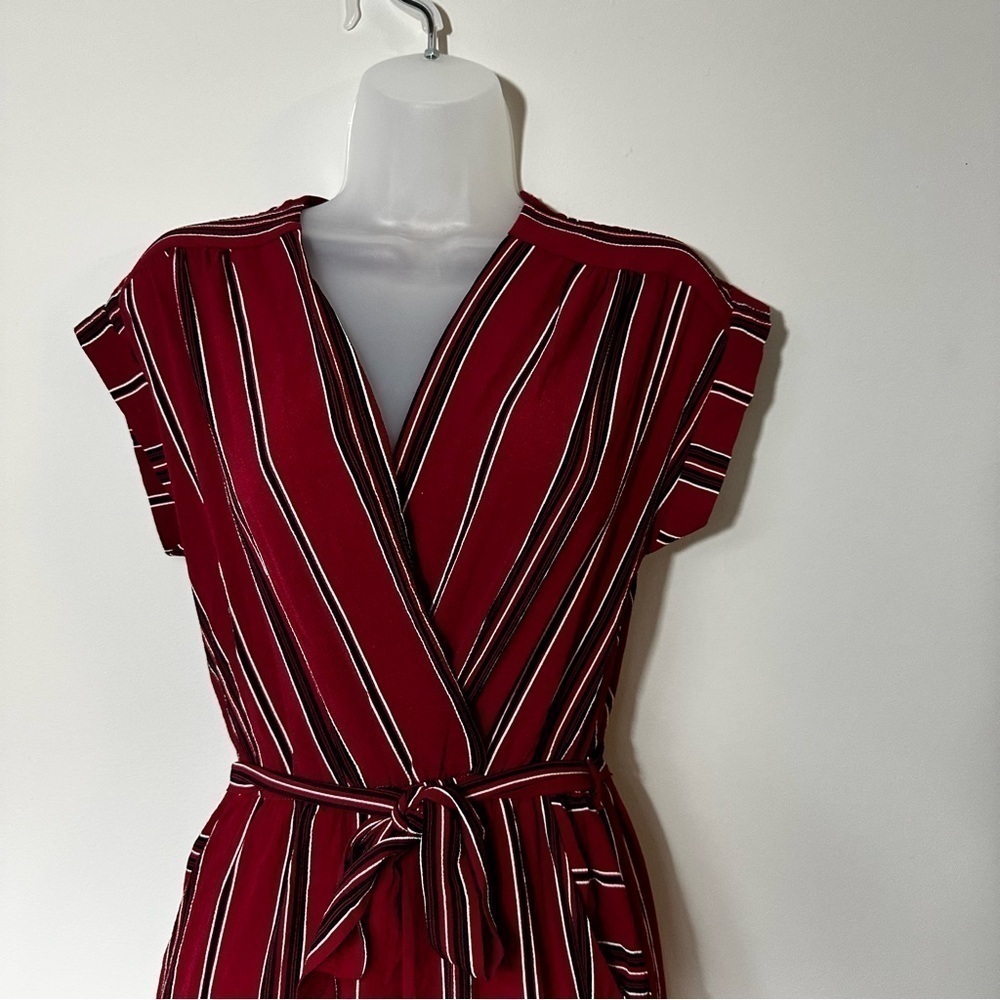 Monteau Red Striped Wide Leg Jumpsuit in Size Medium - Picture 2 of 6